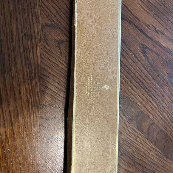 Women’s Vintage Gucci belt. - Picture 1 of 3